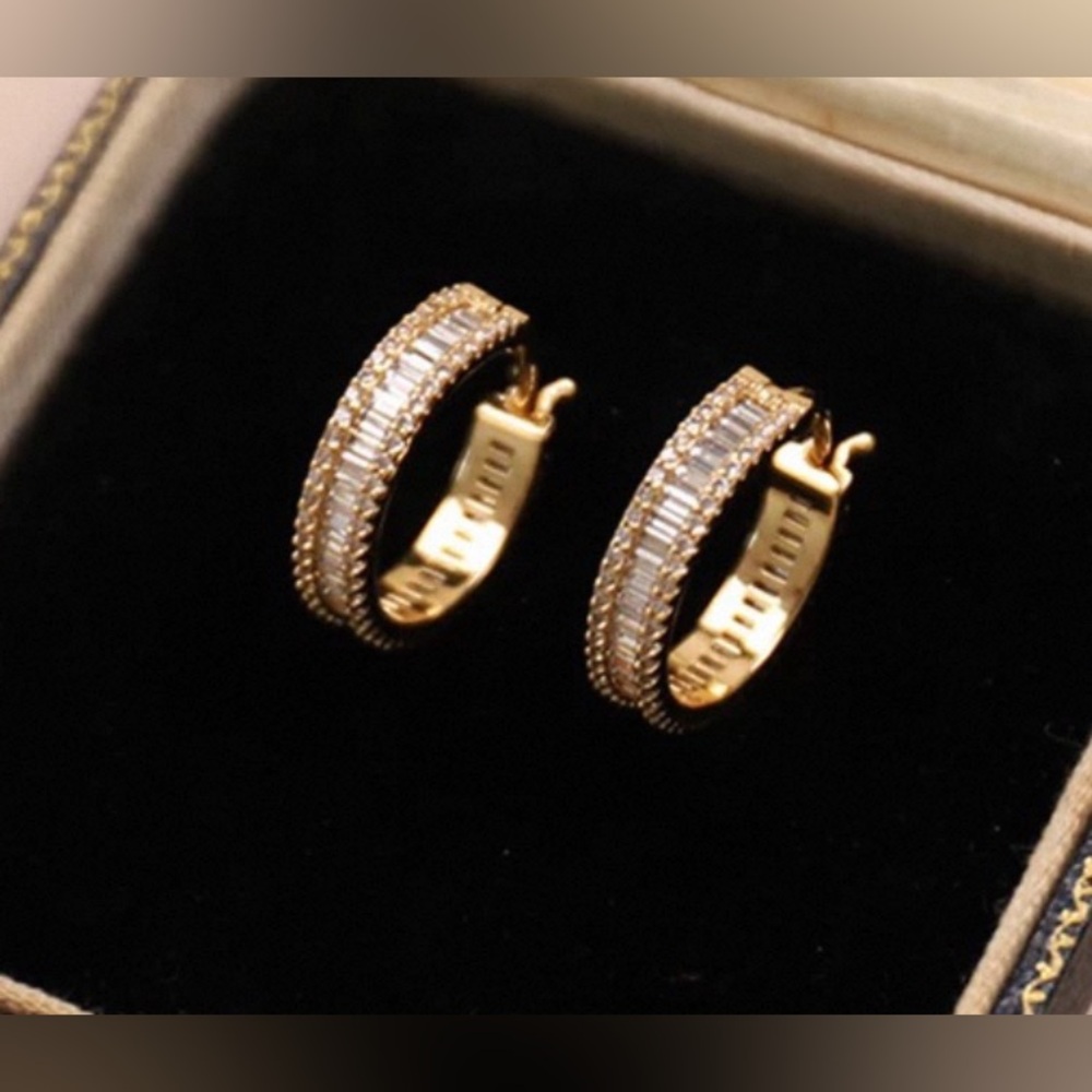 Gold Hoop Earrings with Baguette & Round CZ Crystals – Elegant Statement Hoops